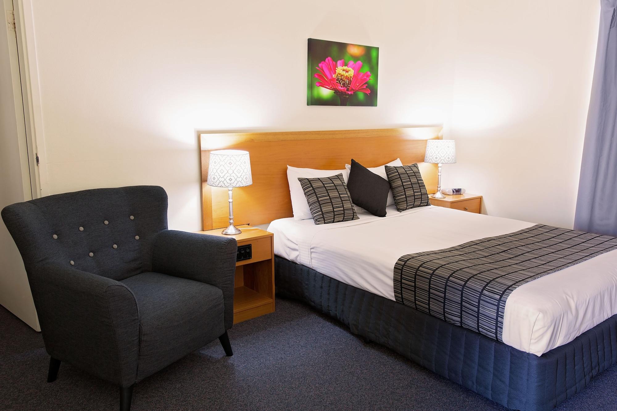 White Lace Motor Inn Mackay Kültér fotó